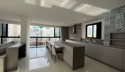 BOULEVARD BRASIL RESIDENCE - APARTAMENTO PRÓXIMO AO MAR EM BALNEÁRIO CAMBORIÚ