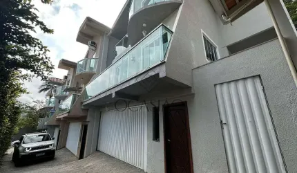Sobrado à venda, Praia dos Amores, Balneário Camboriú, SC