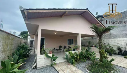 Casa com 2 dormitórios à venda, 156 m² por R$ 900.000,00 - Barra - Balneário Camboriú/SC