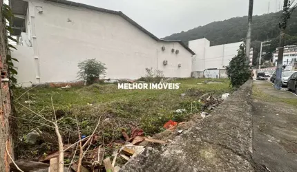 Terreno para Locação Anual Localizado no Centro de Balneário Camboriú - SC