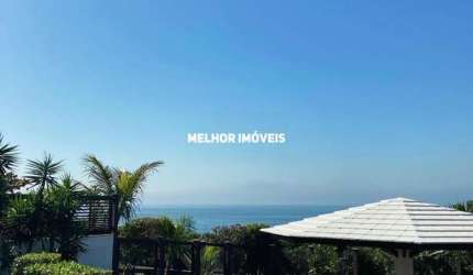 Casa Alto Padrão á venda localizada na Praia do Estaleirinho em Balneário Camboriú