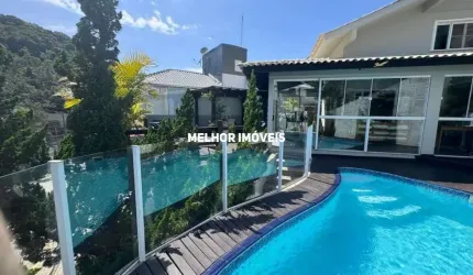 Residencial Ariribá - Casa a venda no Condomínio Ariribá com 04 Dormitórios em Balneário Camboriú