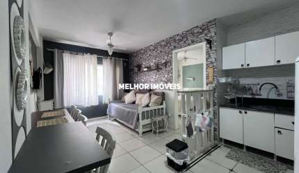 Mariano Moreno - Apartamento Mobiliado com 01 dormitório à Venda na Quadra Mar em Balneário Camboriú - SC