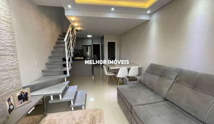 Sobrado a venda - 88 m² em Balneário Piçarras.
