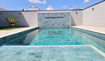 Quintal com amplo espaço e uma bela piscina, Sobrado à venda, 258 m² por R$ 1.970.000 - Condomínio Fechado - Indaiatuba/SP