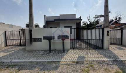 Casa Isolada com 1 suite + 2 dormitórios Baln. São José - Itapoá