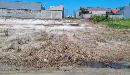 Terreno pronto para construir a 900 metros do mar - Itapema do Norte