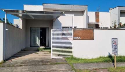 Casa a venda com 3 dormitórios sendo 1 suite em Itapoá - Baln. Princesa do Mar