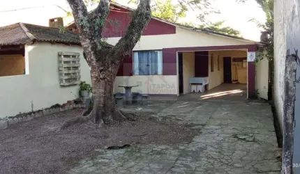 Casa  no Balneário Brasília a apenas 250 metros do mar