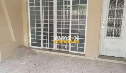 Casa com 2 dormitórios para alugar, 130 m² por R$ 2.180,00/mês - Centro - Taubaté/SP