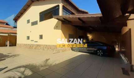 Sobrado com 4 dormitórios à venda, 350 m² por R$ 820.000,00 - Parque São Cristóvão - Taubaté/SP