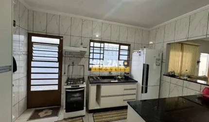 Casa com 2 dormitórios à venda, 120 m² por R$ 340.000 - Barreiro - Taubaté/SP