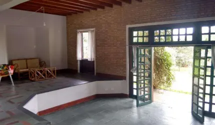 Sobrado com 4 dormitórios à venda, 443 m² por R$ 2.350.000,00 - Chácaras Cataguá - Taubaté/SP