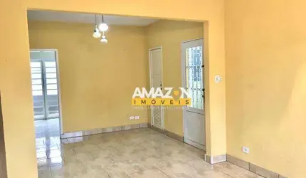 Casa com 4 dormitórios à venda, 140 m² por R$ 370.000,00 - Parque São Luís - Taubaté/SP