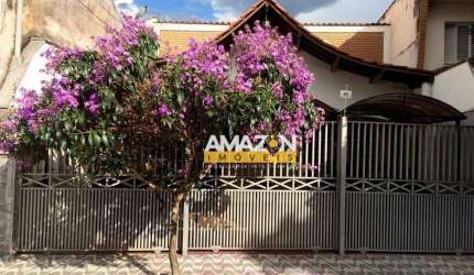 Casa com 6 dormitórios, 400 m² - venda por R$ 1.128.000,00 ou aluguel por R$ 7.200,00/mês - Centro - Taubaté/SP