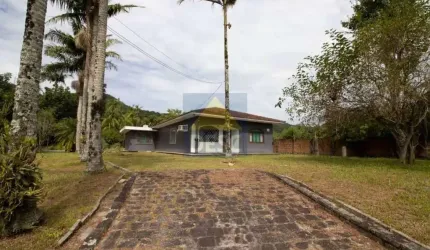 Casa à venda no Bairro São Judas Tadeu em Balneário Camboriú