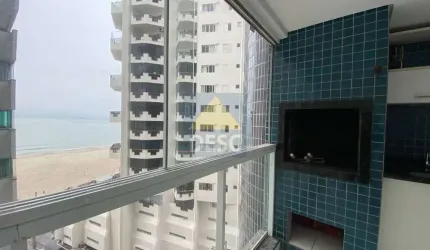 Apartamento quadra mar mobiliado à venda no Edifício Martinique