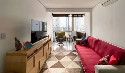 Apartamento Andar Alto à Venda no Edifício Saint Tropez Frente Mar em Balneário Camboriú