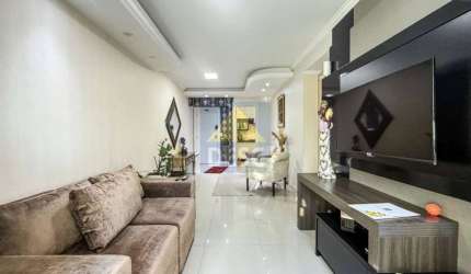 Apartamento diferenciado semi mobiliado à venda no Ed. Cidade do Cairo em Balneário Camboriú