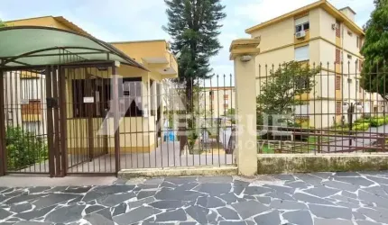 Apartamento com 2 quartos à venda na Rua Roque Calage, 280, Passo da Areia, Porto Alegre por R$ 280.000