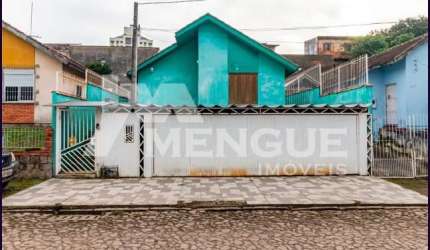 Casa com 2 quartos para alugar na Acesso José da Silva Bernardo, 213, Jardim Itu Sabará, Porto Alegre por R$ 2.800