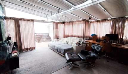 Cobertura com 3 quartos à venda na Rua Bezerra de Menezes, 623, Passo da Areia, Porto Alegre por R$ 1.750.000