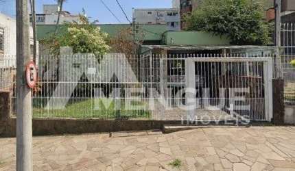 Terreno à venda na Rua Visconde de Macaé, 260, Cristo Redentor, Porto Alegre por R$ 650.000