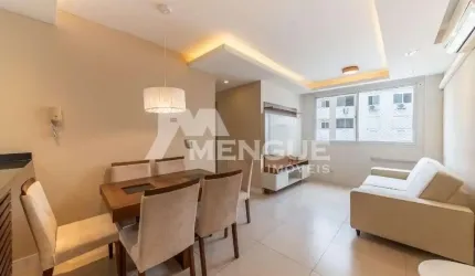 Apartamento com 3 quartos à venda na Rua Carlos Reverbel, 200, Jardim Carvalho, Porto Alegre por R$ 395.000
