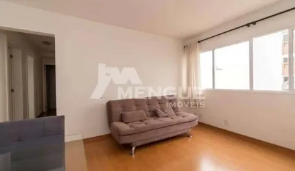 Apartamento com 3 quartos à venda na Rua Antônio Joaquim Mesquita, 570, Passo da Areia, Porto Alegre por R$ 700.000