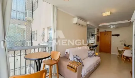 Apartamento com 3 quartos à venda na Avenida João XXIII, 495, São Sebastião, Porto Alegre por R$ 530.000