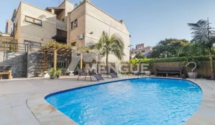 Casa com 5 quartos à venda na Rua Dona Adda Mascarenhas de Moraes, 1492, Jardim Planalto, Porto Alegre por R$ 3.450.000