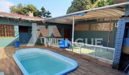 Casa com 3 quartos à venda na Rua Gaspar de Lemos, 53, Vila Ipiranga, Porto Alegre por R$ 630.000