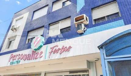 Apartamento com 2 quartos à venda na Avenida Assis Brasil, 3783, Cristo Redentor, Porto Alegre por R$ 181.000