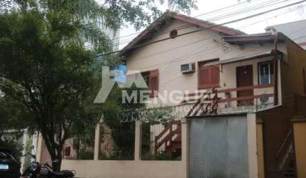 Casa com 11 quartos à venda na Rua Guararapes, 492, Petrópolis, Porto Alegre por R$ 1.500.000