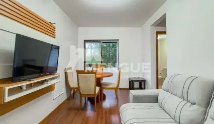Apartamento com 2 quartos à venda na Avenida General Raphael Zippin, 240, Ecoville, Porto Alegre por R$ 229.900