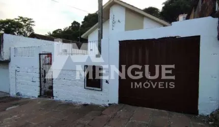 Casa com 2 quartos à venda na Acesso Marcelino Barski, 191, Jardim Itu Sabará, Porto Alegre por R$ 280.000