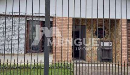 Casa com 4 quartos à venda na Rua Gaston Englert, 285, Vila Ipiranga, Porto Alegre por R$ 760.000