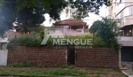 Terreno à venda na Rua Professor Bertrand Russel, 104, Vila Ipiranga, Porto Alegre por R$ 490.000