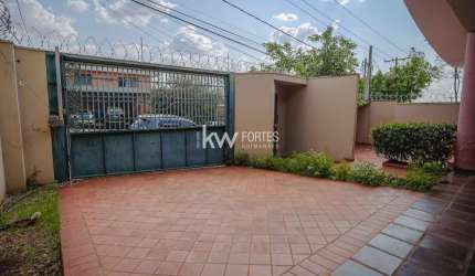 Casa com 3 quartos à venda no Alto da Boa Vista, Ribeirão Preto  por R$ 650.000