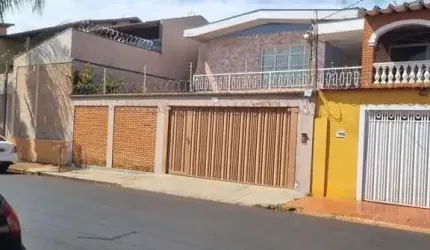 Casa com 4 quartos à venda no Campos Elíseos, Ribeirão Preto  por R$ 800.000