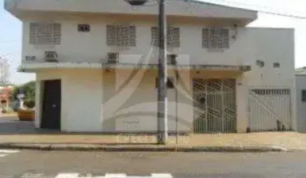 Casa com 5 quartos à venda no Jardim Irajá, Ribeirão Preto  por R$ 585.000