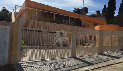 Casa com 4 quartos à venda no Ribeirânia, Ribeirão Preto  por R$ 1.200.000