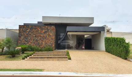Casa em condomínio fechado com 3 quartos à venda na Vila do Golf, Ribeirão Preto  por R$ 2.200.000