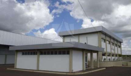 Barracão / Galpão / Depósito à venda no Distrito Industrial, Cravinhos  por R$ 20.000.000