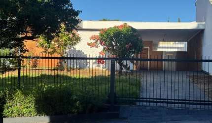 Casa com 5 quartos à venda no Jardim Sumaré, Ribeirão Preto  por R$ 780.000