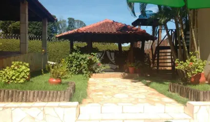 Prédio com 1 sala à venda no Centro, Delfinópolis  por R$ 1.480.000