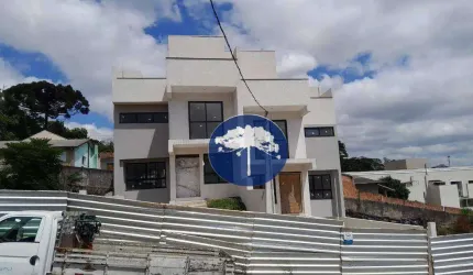 Sobrado  3 dormitórios à venda, 150 m² por R$ 795.000 - Iguaçu - Araucária/PR