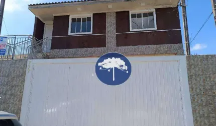 Sobrado com 5 dormitórios à venda, 192 m² por R$ 470.000,00 - Campo de Santana - Curitiba/PR