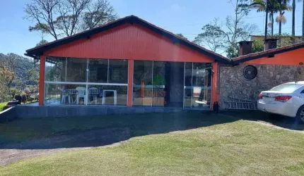 Chácara / sítio com 6 quartos à venda na Zona Rural, Ibiúna  por R$ 490.000