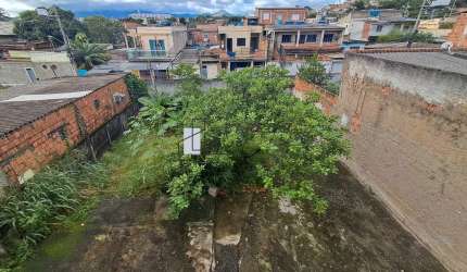 Casa com 2 quartos para alugar na Maturéia, 120, Cosmos, Rio de Janeiro por R$ 1.500